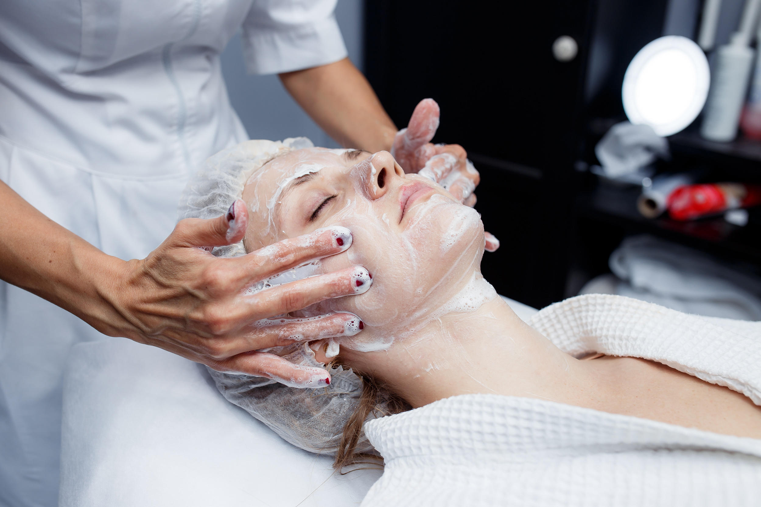 Эстетическая косметология. Популярные процедуры