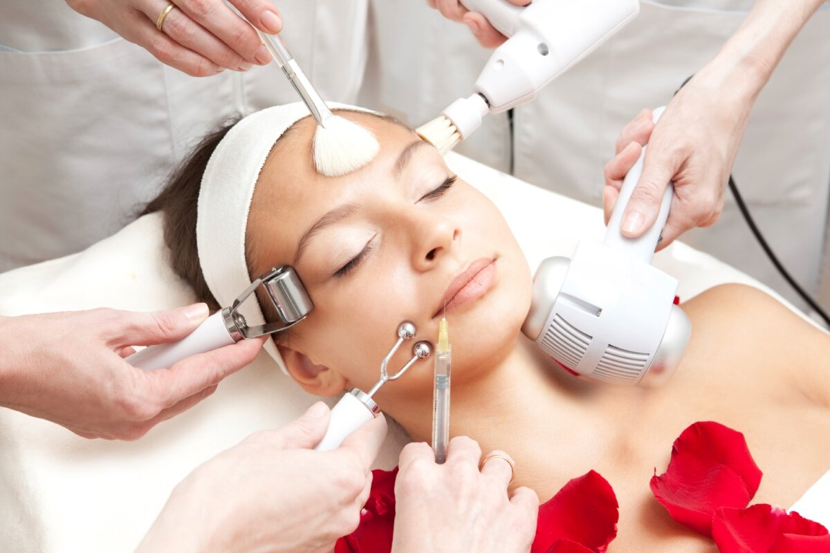 Зачем посещать косметолога