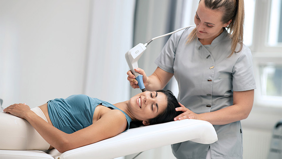 Аппаратная косметология Exillis Ultra 360 в салоне красоты Dessange, в Москве