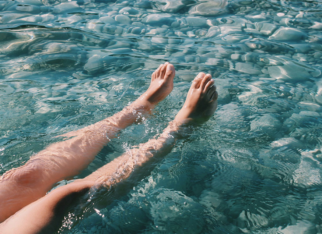 Удаление стержневых подногтевых мозолей